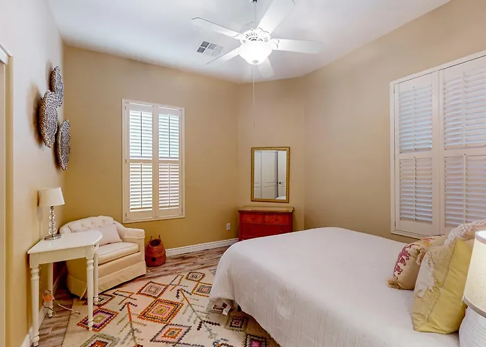 Desert Blossom Holiday home Liberty
